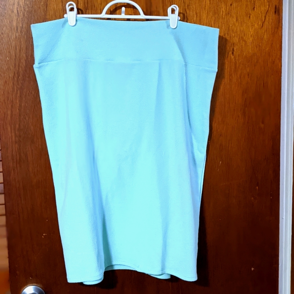 LuLaRoe Cassie Pencil Skirt (sz 3XL)